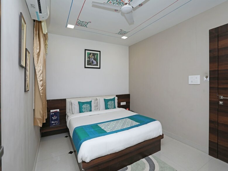 Capital O 9972 Hotel Donachie