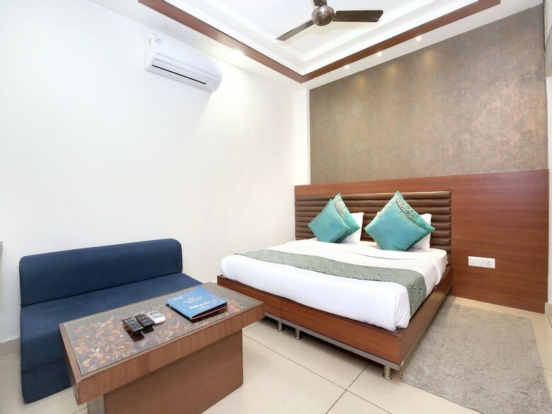 Oyo 2860 Hotel 24x7 Inn
