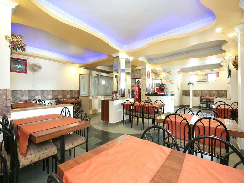 Oyo 2860 Hotel 24x7 Inn