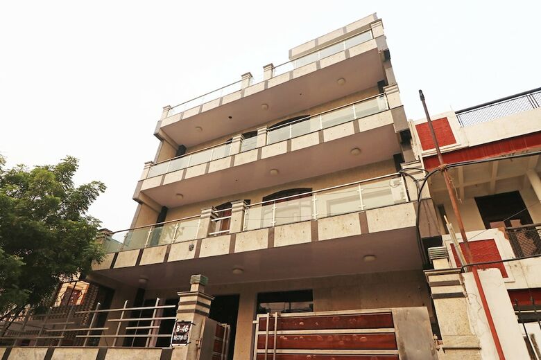 Hotel Oyo 10665 Sector 20