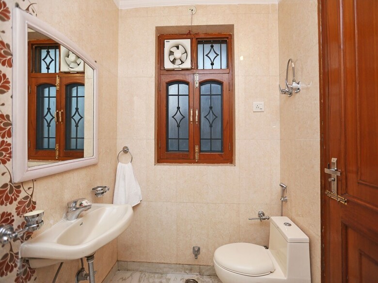 Hotel Oyo 9581 Green Residency
