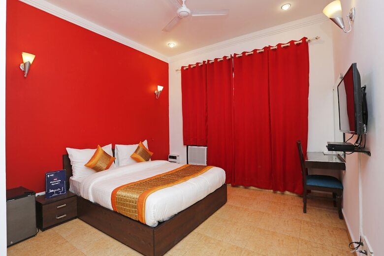 Hotel Oyo 8822 Sector 31