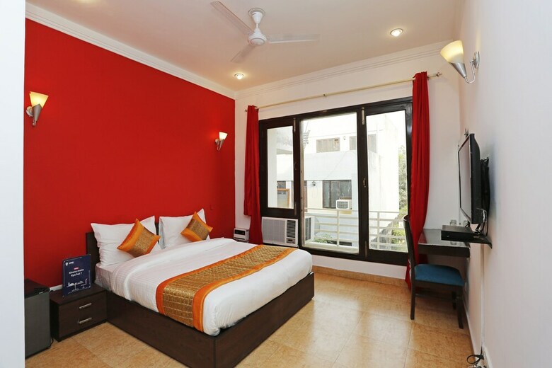 Hotel Oyo 8822 Sector 31