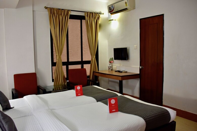 Oyo 10765 Hotel Tanish