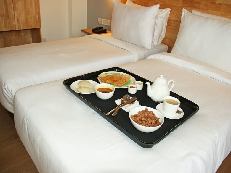 Oyo 10533 Hotel Victory Grand