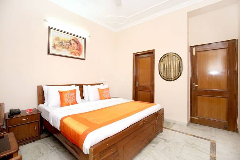 Oyo 11377 Hotel Kings Residency