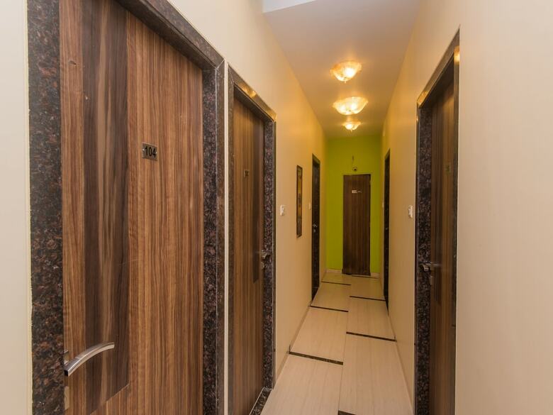 Oyo 1369 Hotel Avista