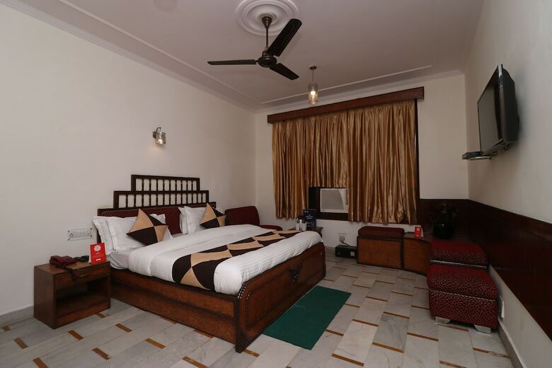 Oyo 10556 Hotel India International
