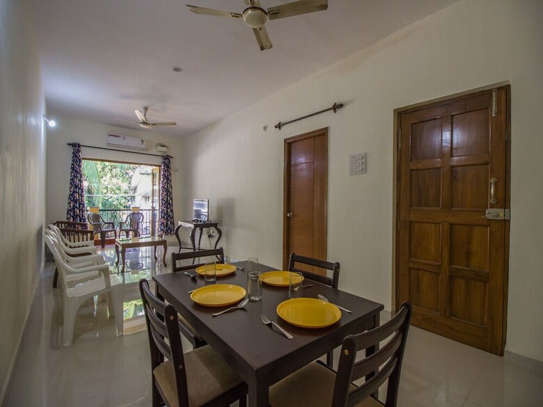 Villa Oyo 11573 Home Breezy 2bhk Candolim