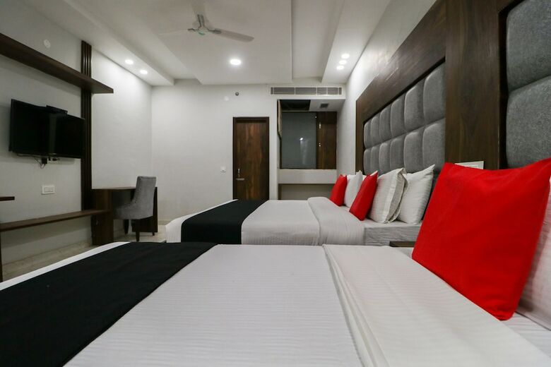 Oyo 10540 Hotel Jd Residency