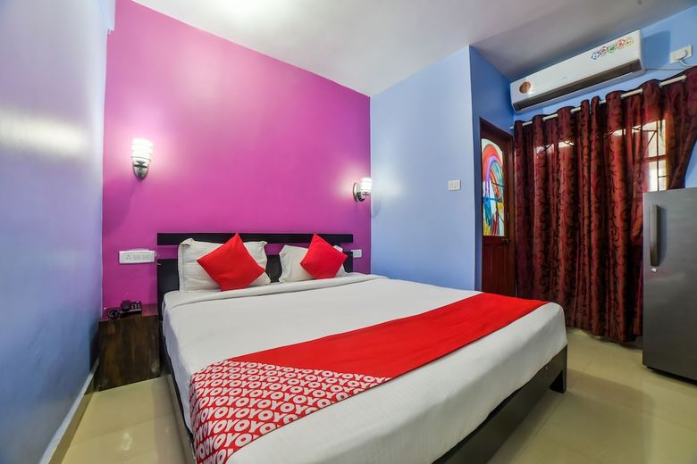 Oyo 10882 Hotel Caje Baga