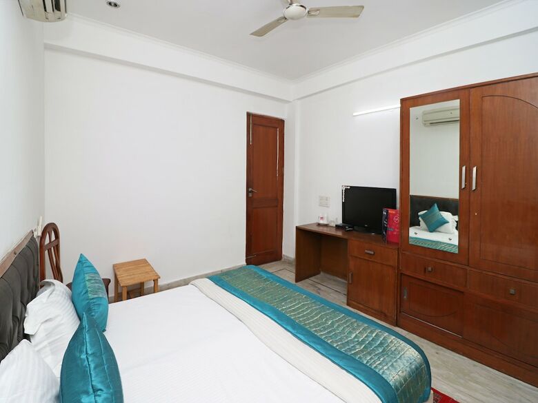 Hotel Oyo 11434 Ab Residency