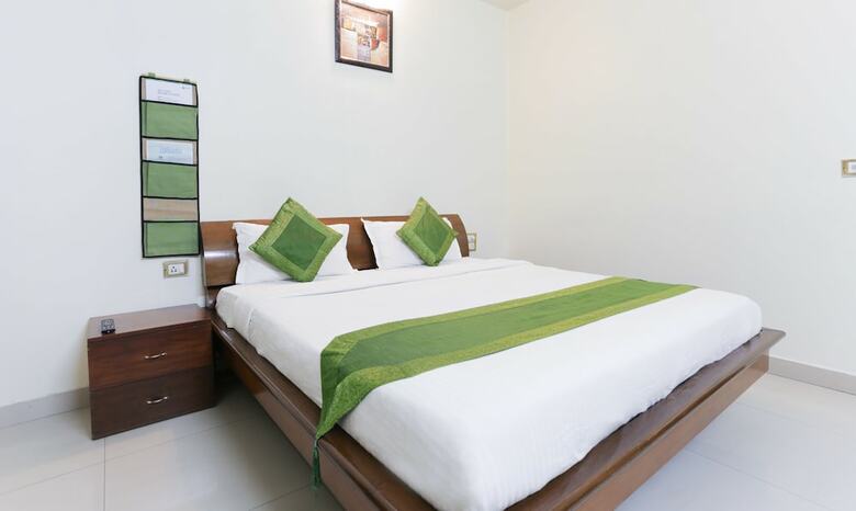 Hotel Treebo Shanta Inn