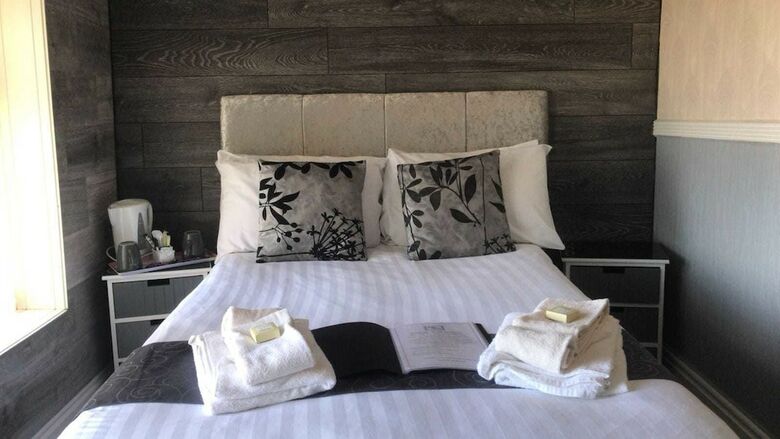 Hotel Coastal Roomz