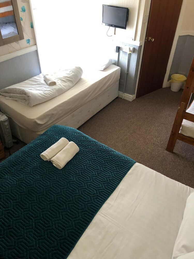 Hotel Coastal Roomz