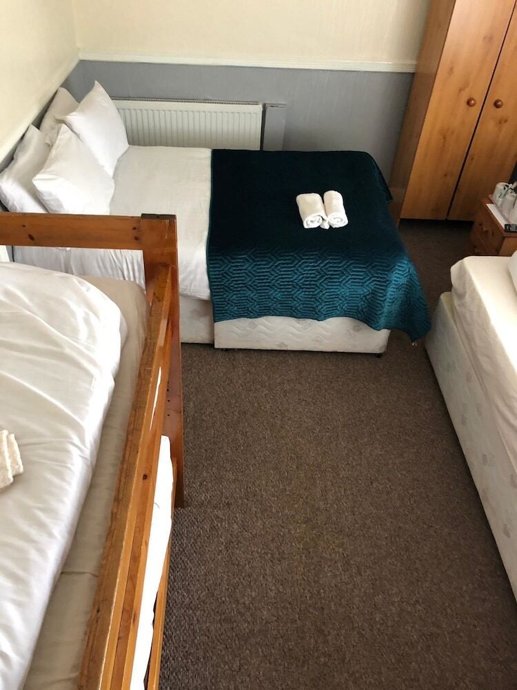 Hotel Coastal Roomz