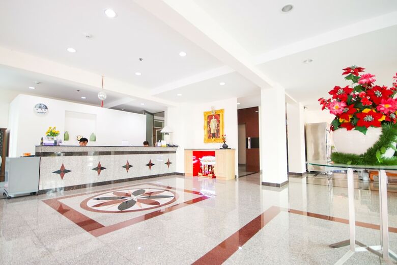 Hotel White House Bizotel