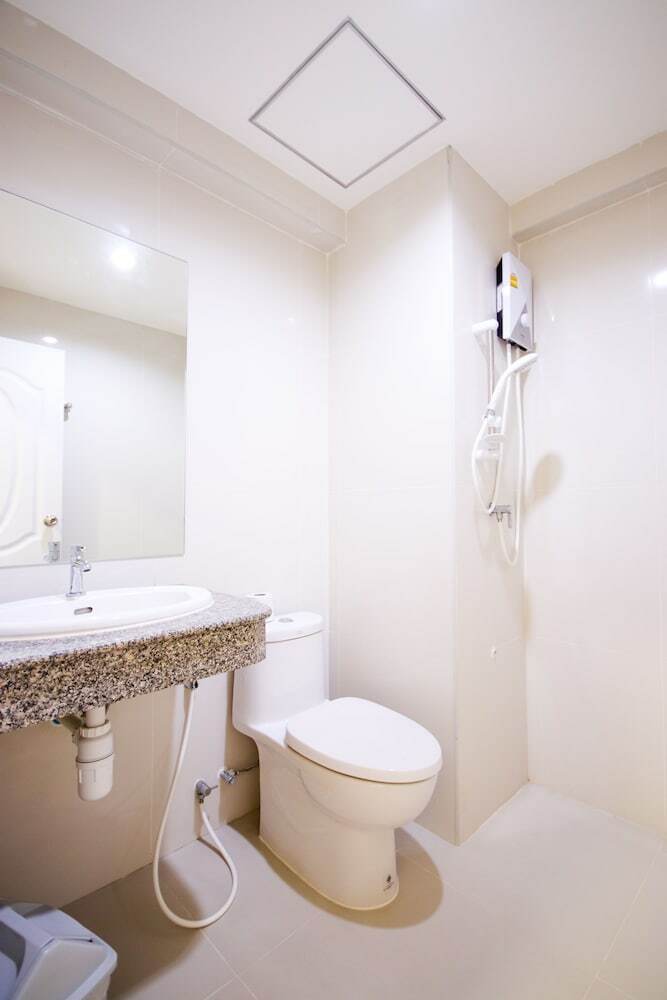 Hotel White House Bizotel