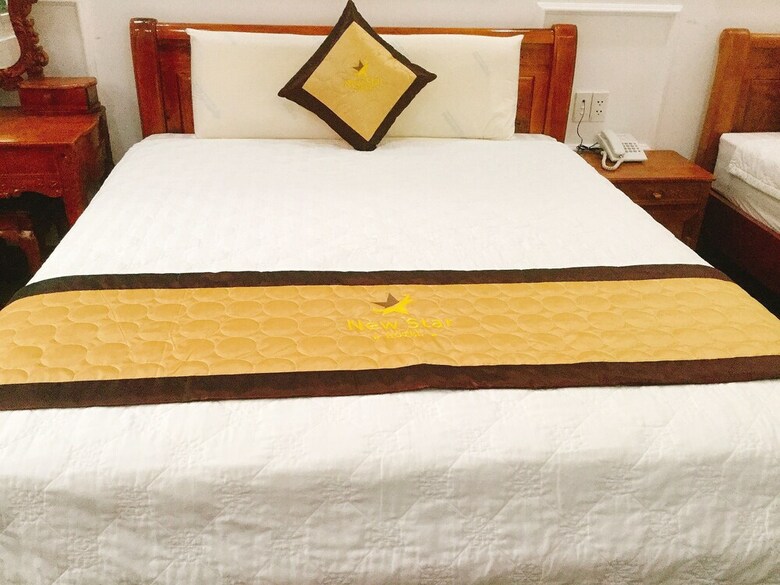 New Star Hotel