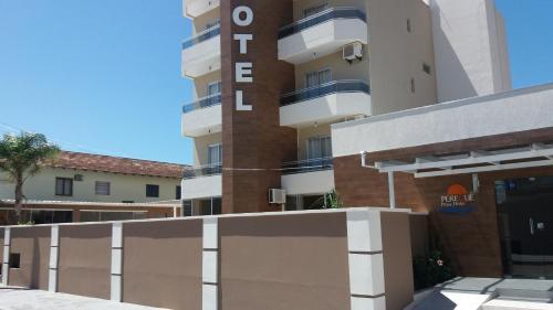Pereque Praia Hotel