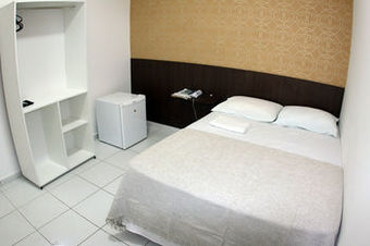 Falc�o Hotel E Restaurante