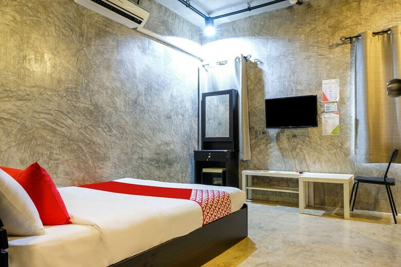 Hotel Oyo 258 Warmtel Chiang Mai Cityhall