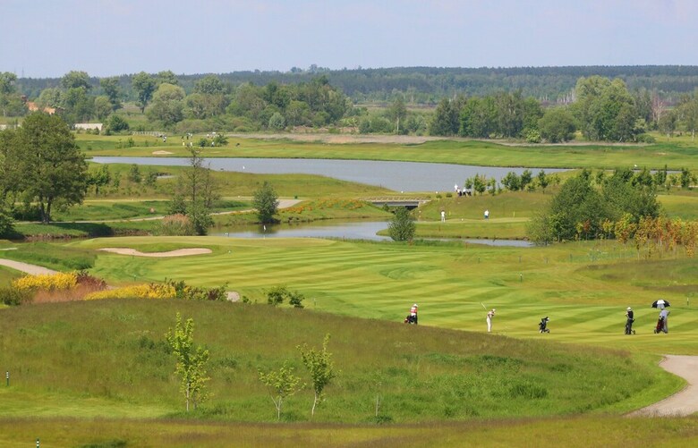 Hotel Golf Village