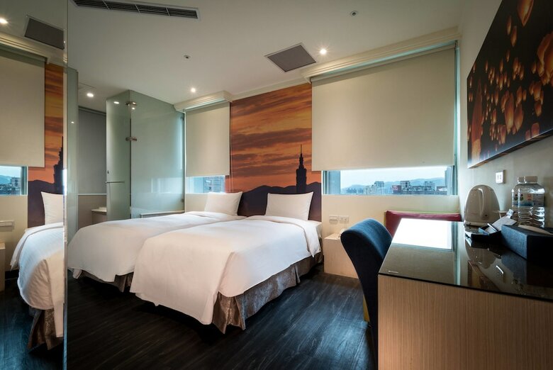 Merryday Hotel Banqiao Branch