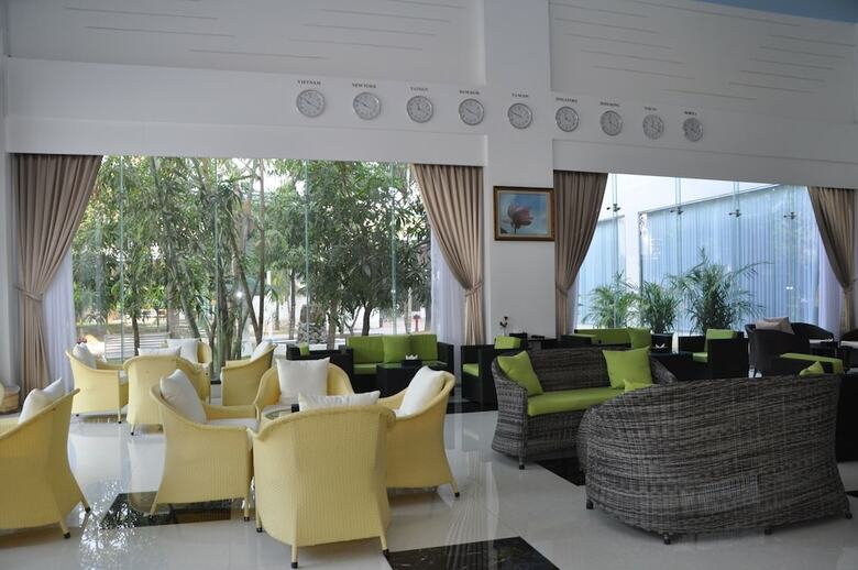 Akore Myanmar Life Hotel