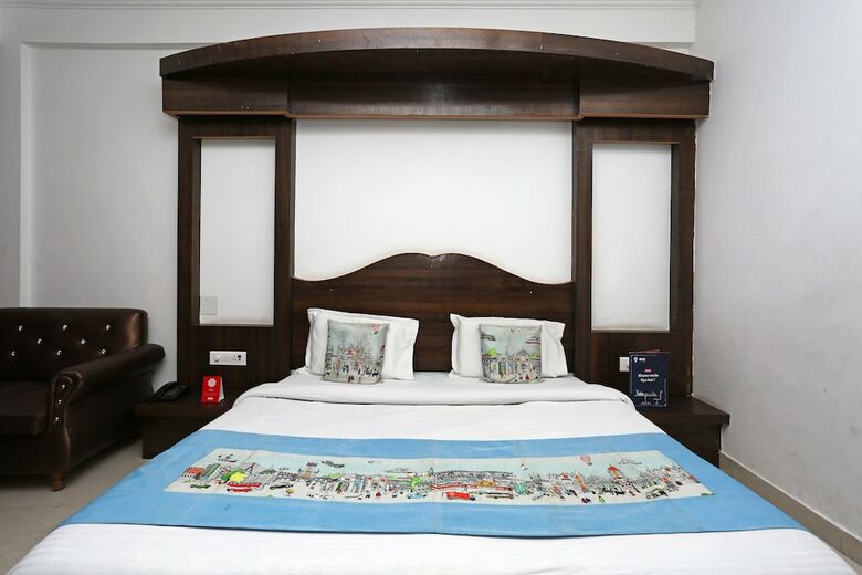 Oyo 5239 Hotel Satya Shree