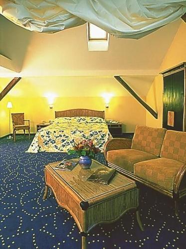 Hotel & Restaurant Hessischer Hof