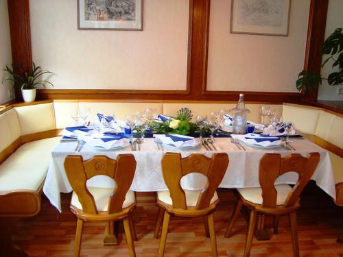 Hotel Zum Goldenen Hirsch