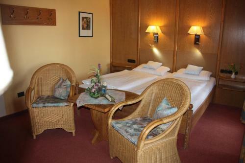 Hostal Hotel-gasthof Zur Post