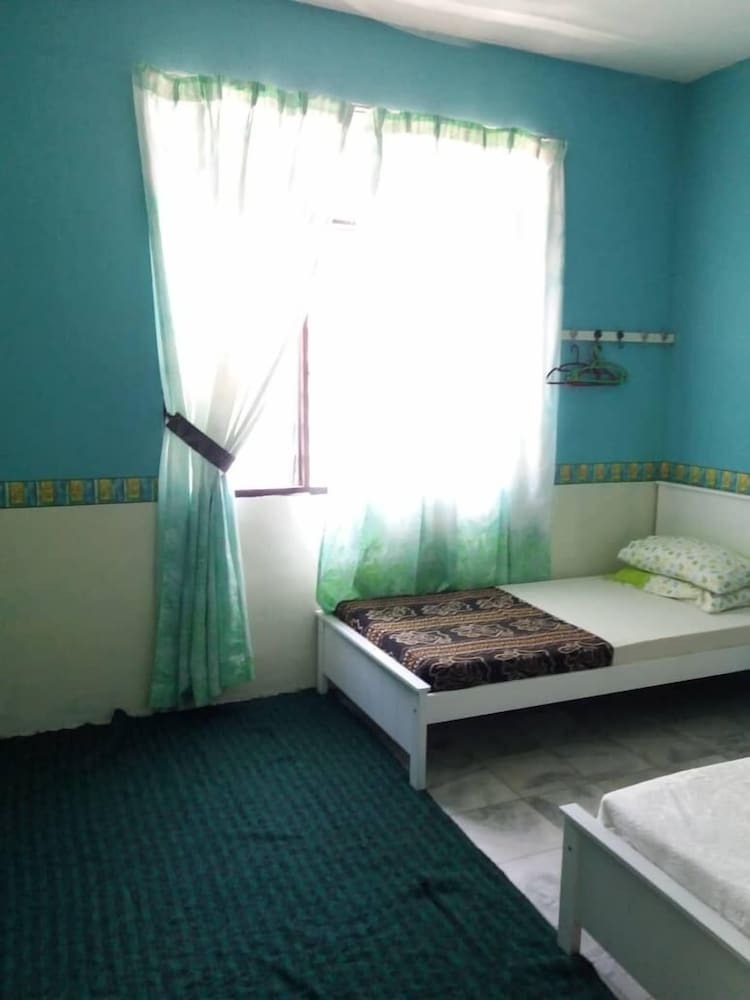 Hotel Unyk Homestay