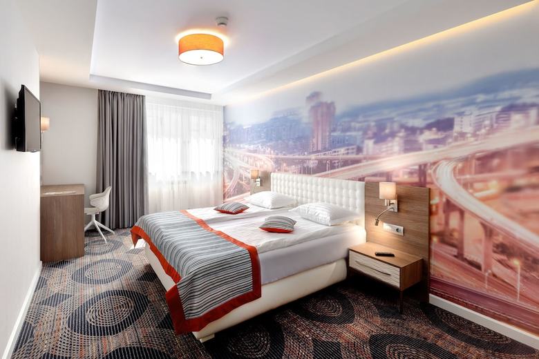 Apartamentos Plaza 35