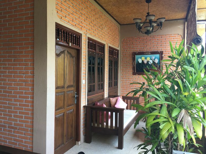Cafe Wayan & Cottages