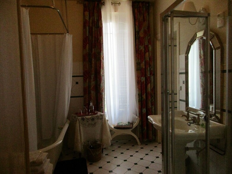 Bed & Breakfast Villa Mazi�res de St Loup