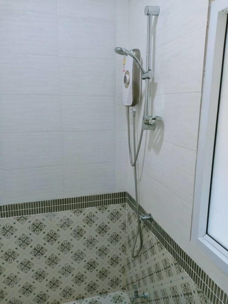 Hotel The Peace Tara House