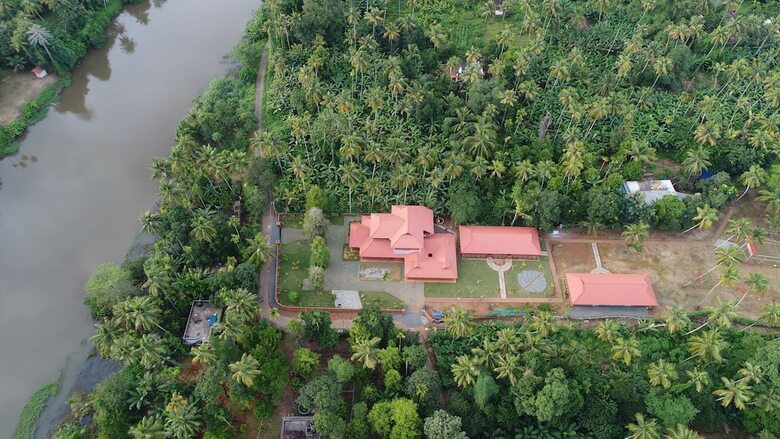 Hotel Neelambari Ecotourism