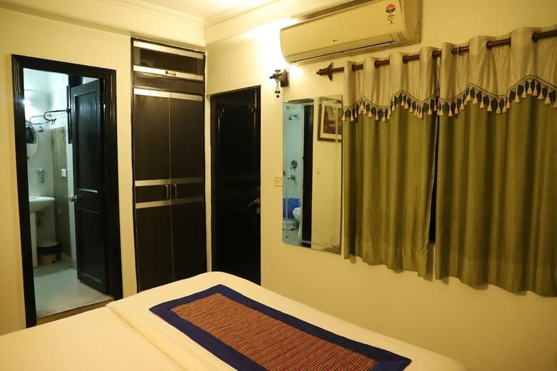 Airport Hotel Aerocity Inn