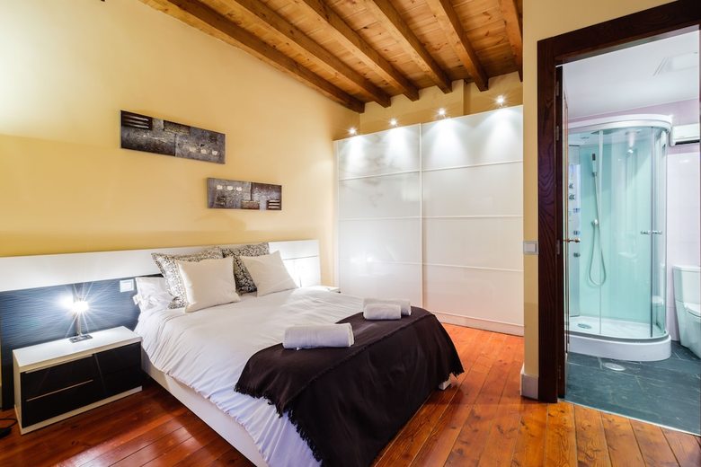 Apartamentos Con Patio Junto A La Catedral By Toledo Ap