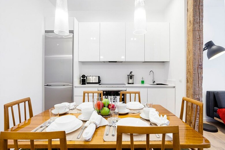 Malasa�a Apartments By Flatsweethome