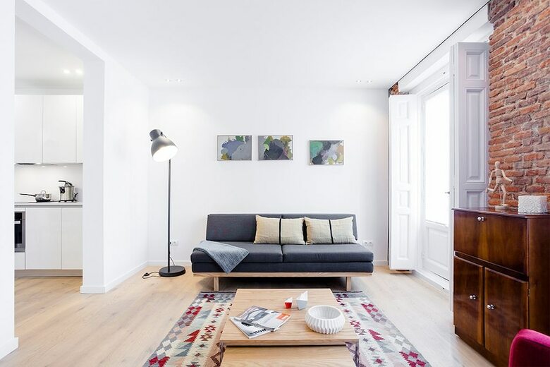 Malasa�a Apartments By Flatsweethome