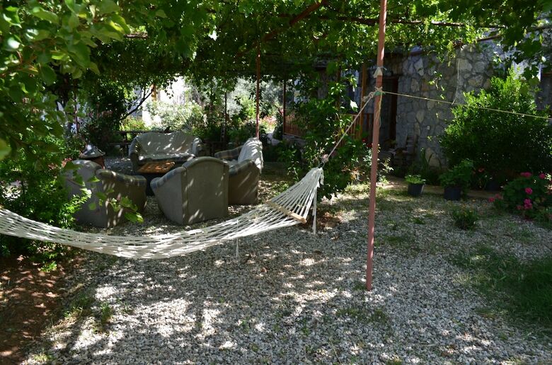 Bed & Breakfast Faralya Limon Hotel