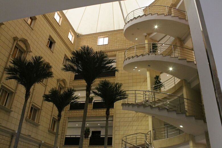Aparthotel Rawasi Hotel Suites