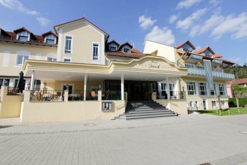 Hotel Dirsch