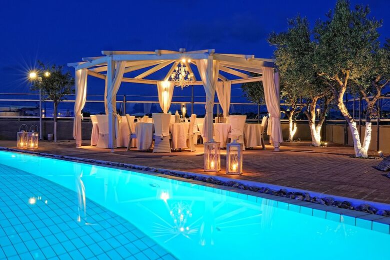 Hotel Paradise Island Villas