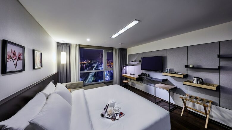 Hotel Riverside