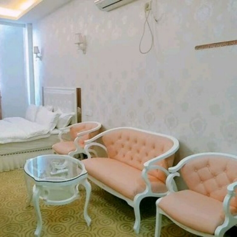 Oyo 8017 Yu Long Bay Hotel