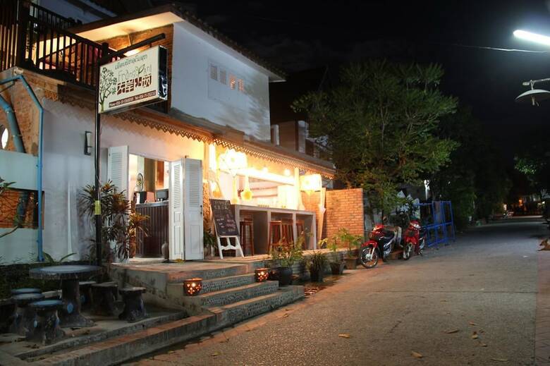 Hotel Frangipani Guesthouse